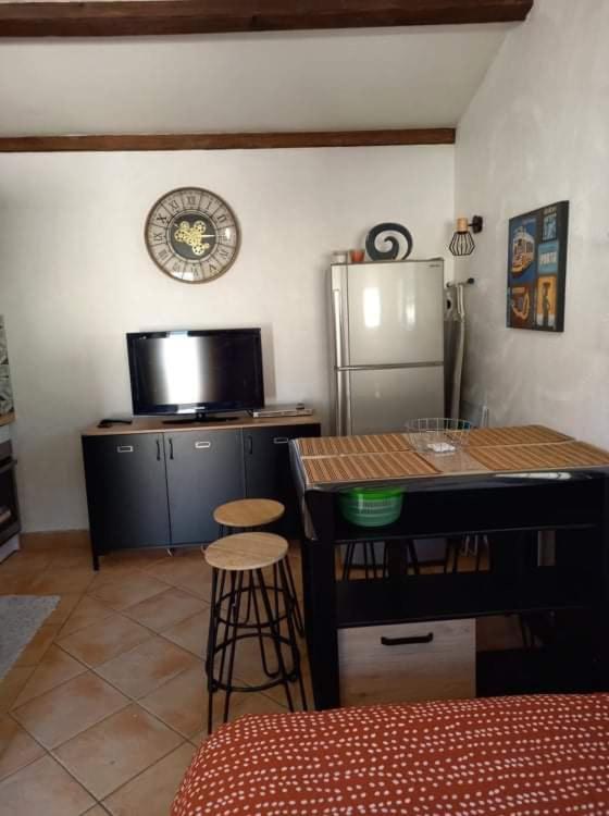 Studio Climatise Dans Villa Calme A 15Km De Cannes Peymeinade Zewnętrze zdjęcie